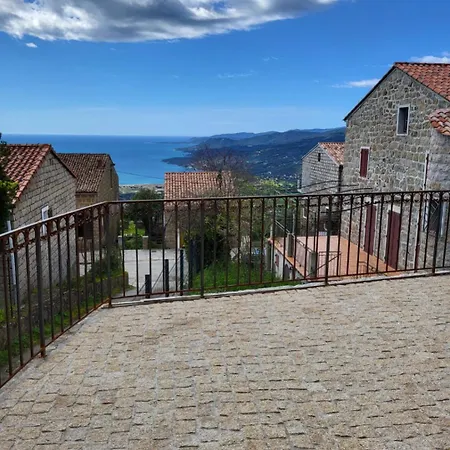 Casa Pitrina, Viggianello Villa